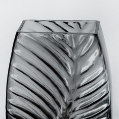 УЦІНКА Ваза "Темний лист", 20 см(Сколи чи білі плями) (00BR-9099-002)