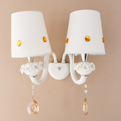 Бра на 2 лампи з абажуром та декоративними прикрасами (QLB003/2)