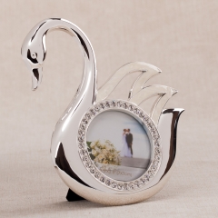 Фоторамка "Лебідь" (12*14 см) (044N)